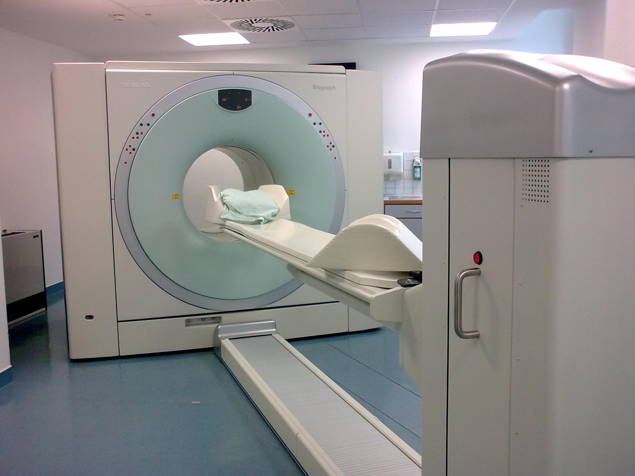 PET CT scanner used in nuclear medicine